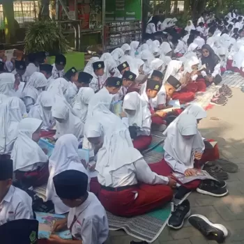 Hari Bulan Membaca dan Hari Kunjung Perpustakaan